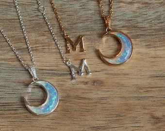 Colar de lua de opala design por Morgan Moon-Dainty Opal Jewelry-Gold Opal Crescent-Presente para mulheres-Colar de lua de prata-Jóias de casamento