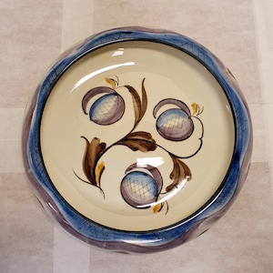 Bowl by Ilse Claeson, Rörstrand, Sweden, diameter 25 cm