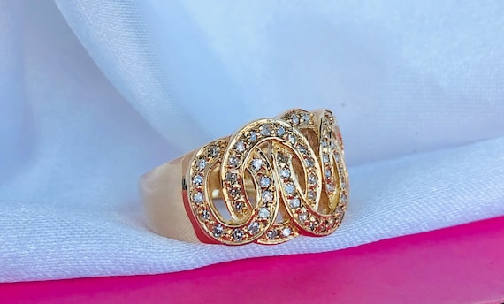 14K Diamond Statement Ring - image 2