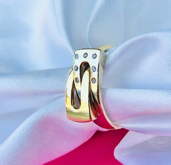 14K TT Diamond Statement Ring - image 1