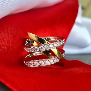 18KT Two Tone Diamond Ring