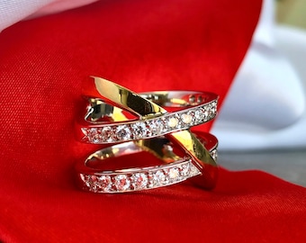 18KT Two Tone Diamond Ring