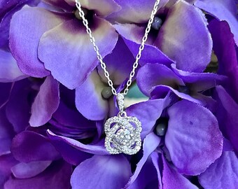10k White Gold and Diamond Necklace