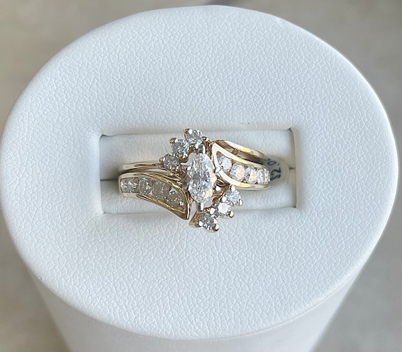 14k Yellow Gold and Marquise Diamond Ring Set - Etsy