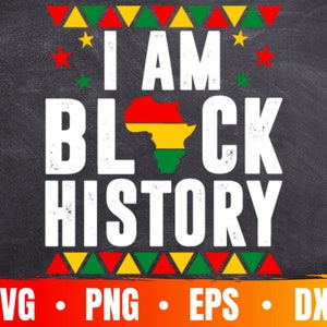 Pode incluir: Texto preto e branco em um fundo de quadro-negro com um gráfico do continente africano em vermelho, amarelo e verde. O texto diz "I AM BLACK HISTORY".