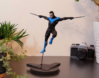 Nightwing Hand Sculpted 1:10 Skala Sammlerstück - unbemalt oder bemalt
