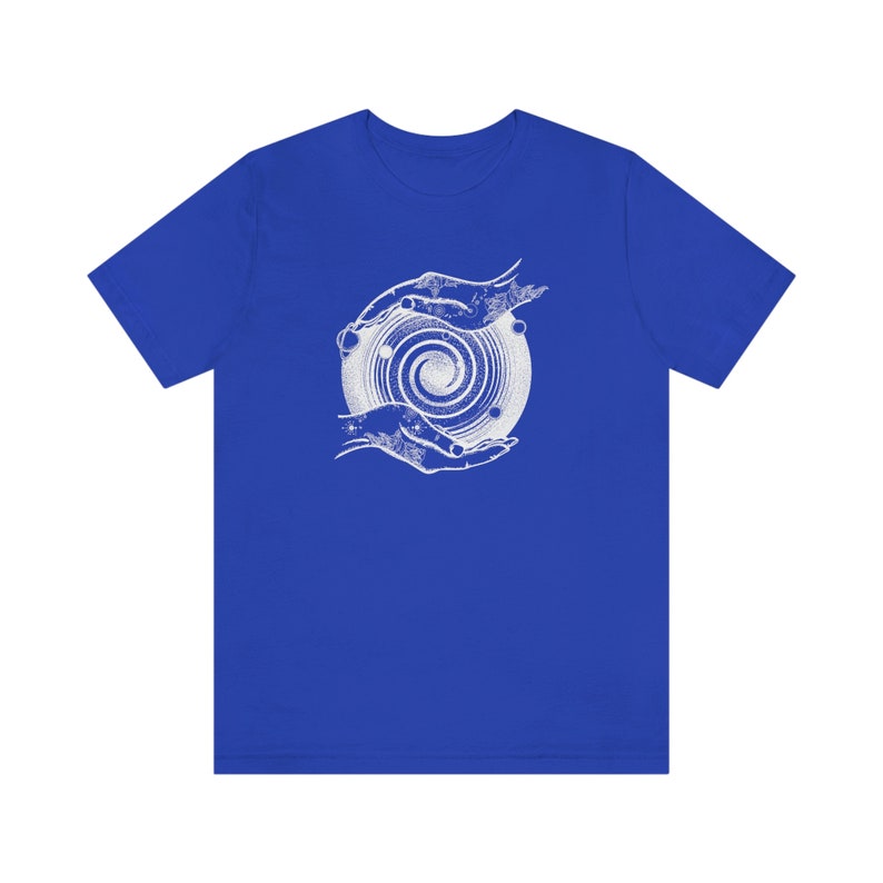 Universe In Hands Tshirt Bild 7