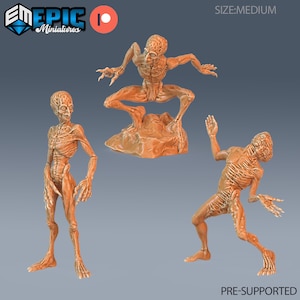 以下が含まれることがあります： 3Dプリントされた、事前にサポートされた、詳細なベージュ色のエイリアンのフィギュア3体。さまざまなポーズをとっています。フィギュアはセットの一部であり、テーブルトップゲーム用に設計されています。