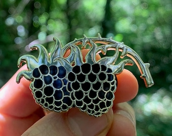 Medieval Blackberry Hard Enamel Pin: Gold-Colored Metal