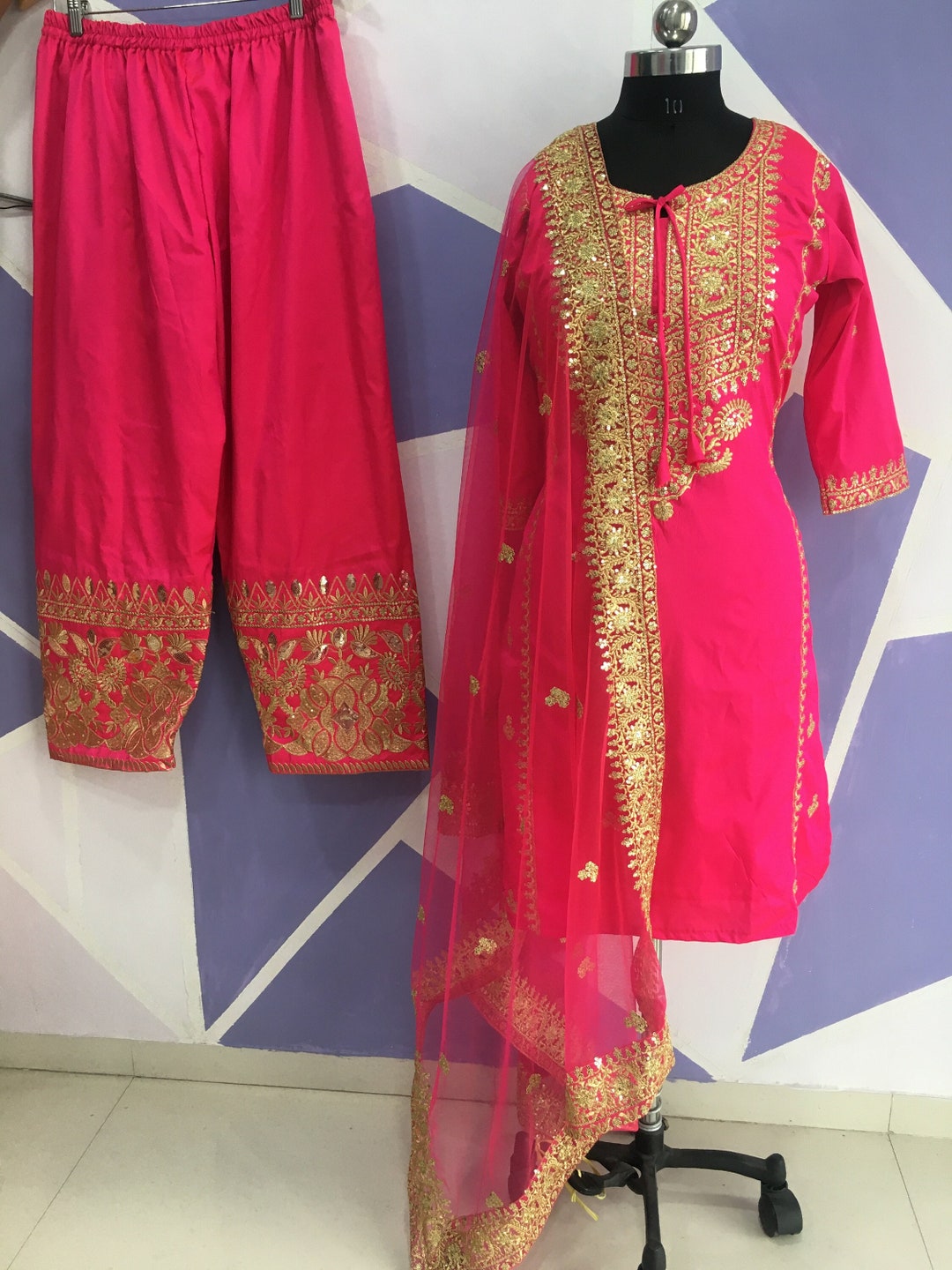 Yadvi Pink - 3 Piece Salwar Set