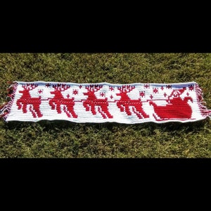 Santa's Sleigh Ride Tablerunner