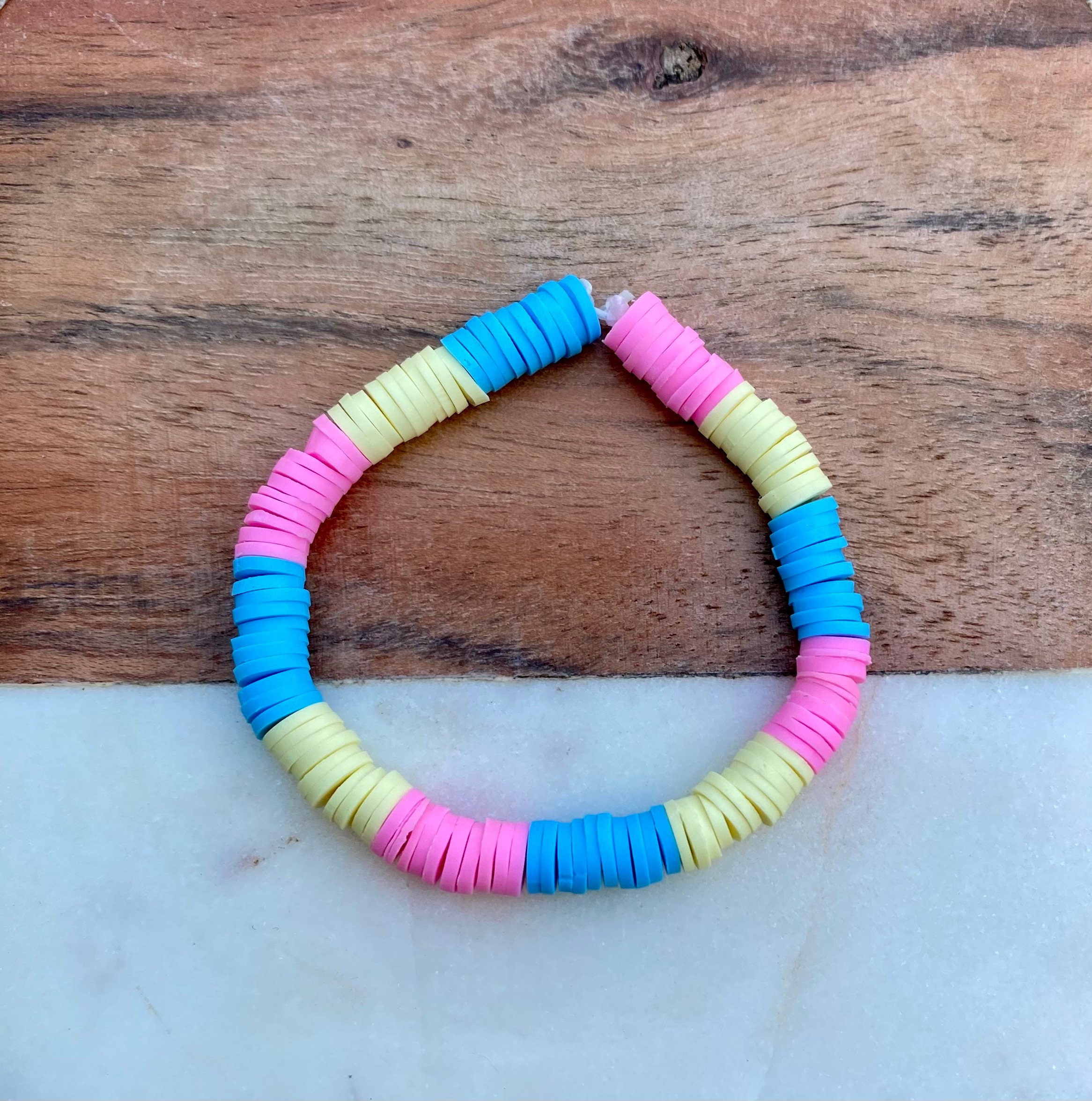 Pastel clay flat-beaded bracelet | Etsy