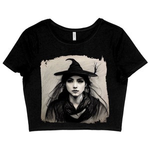 Charcoal Art Women&#39;s Cropped T-Shirt - Vintage Witch Crop Top - Printed Crop Tee Shirt