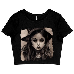 Witch Themed Women&#39;s Cropped T-Shirt - Black And White Art Crop Top - Portrait Crop Tee Shirt