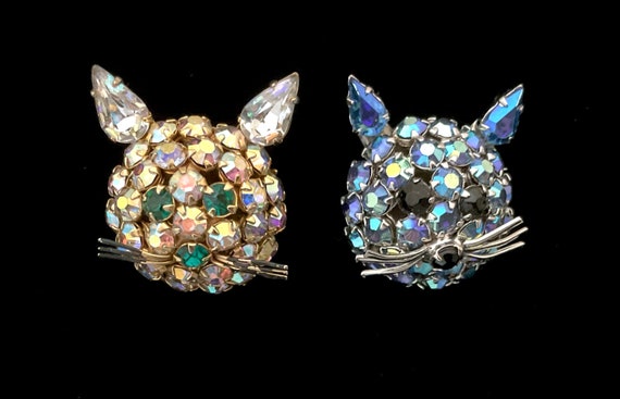 Warner and La Roco Cat Face Pins - image 1