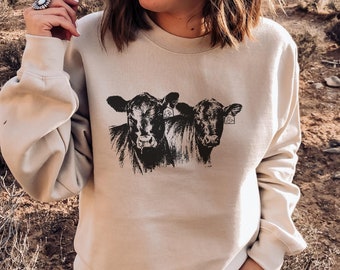 Cow Sweatshirt, Cow Sweater, Animal Sweatshirt, Western Crewneck, Vintage Western Wear, Farm Girl Shirt, Cow Gifts for Women