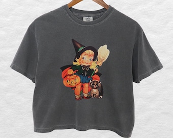 Retro sommartröja Comfort Colors® Halloween kort t-shirt Läskig sommartröja Söt häxa med katt och pumpa Boxig t-shirt Vintage Halloween