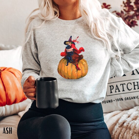 Halloween Sweater Halloween Sweatshirt Vintage Halloween Crewneck Pumpkin Sweatshirt Halloween Cat Shirt Retro Halloween Fall Sweater