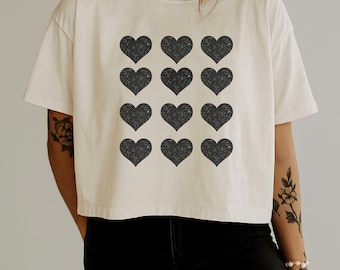 Shirt met zwart hart Comfort kleuren Valentijnsshirt voor dames retro Valentijnsdag boxy crop T-shirt