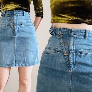 80er Jahre GIRBUD Jeansrock, klein, 90er Jahre Ergänzungen Marithe Francois Blue Jean Chorewear Asymmetrische Jeans mit hoher Taille A-Linie Western Arbeitskleidung