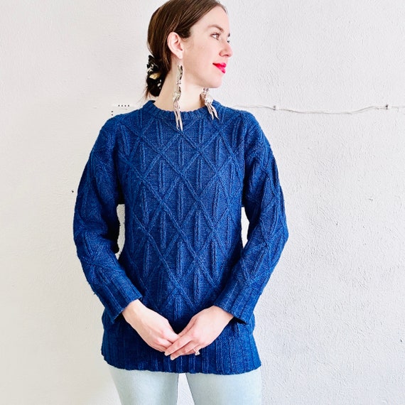 80s Vintage Oversized Sweater, Medium Petite, Han… - image 2