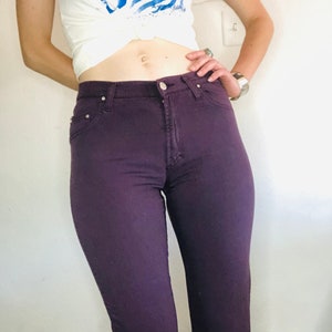 VERSACE JEANS COUTURE Capris, 28 Waist, Purple Mid Rise Skinny Cotton Cropped Minimalist Summer Designer Italian Luxury image 4