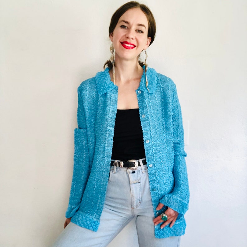 90s Turquoise Crinkle Jacket, Large, Y2K Vintage Blue Pleated Textured Peter Pan Collar Long Sleeve Blouse Shirt Lightweight image 8