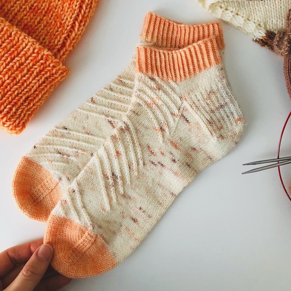 Short Story Knitting Pattern | Ankle Socks Pattern