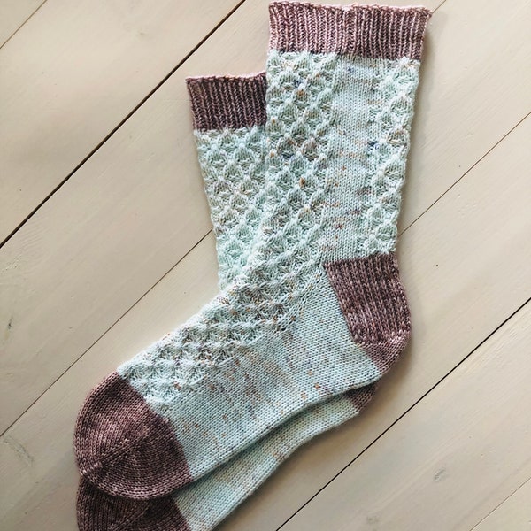 Nolle Socks Knitting Pattern