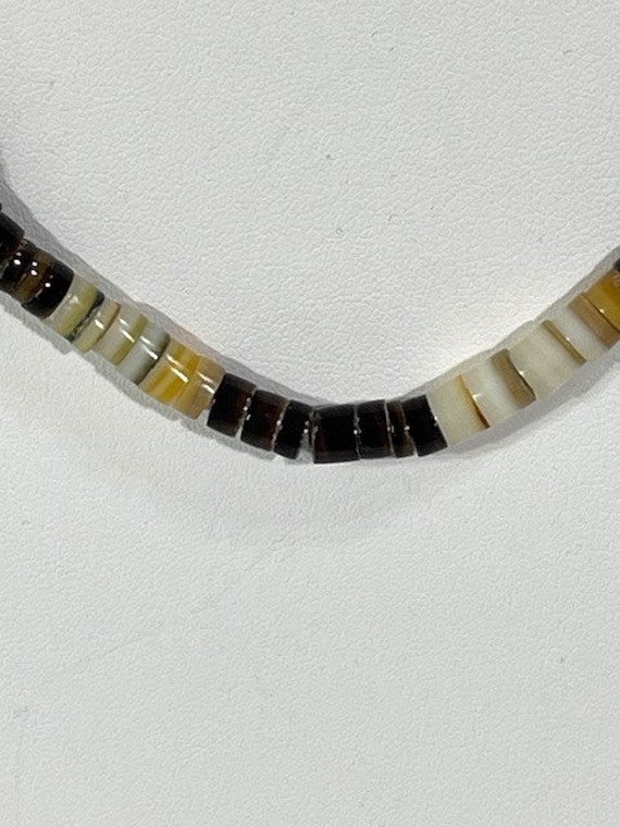 1970's black and tan shell heishi necklace. - image 2