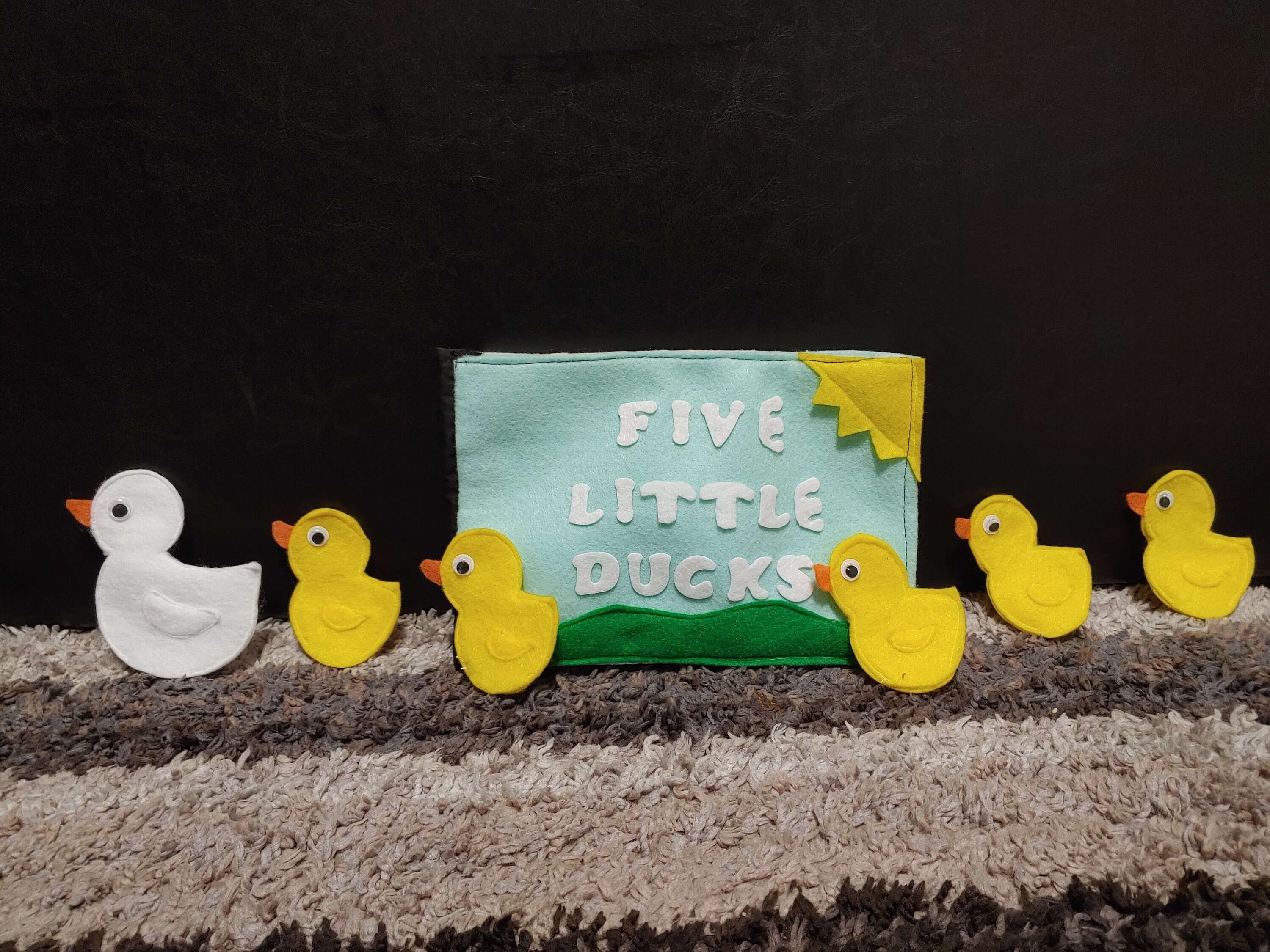 Handmade Felt Finger Puppet Set - Five Little Ducks – The Thrifty Mumma