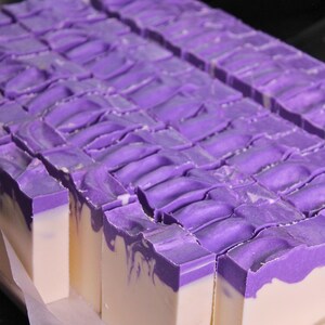 Lavender & Tallow soap made with lavender essential oil, natural beef tallow, olive oil, castor oil, shea butter for sensitive skin calming