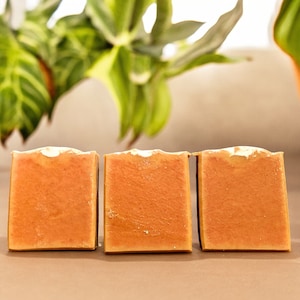 3 bars TURMERIC Soap Bar Dark Spots for Face and Body soap made with Turmeric for brightening skin tone reduce pigmentation, cleanse pores