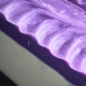 2 BARS Tallow Soap made with Lavender essential oil for cleansing and nourishing the skin calming lavender grass fed tallow sensitive skin