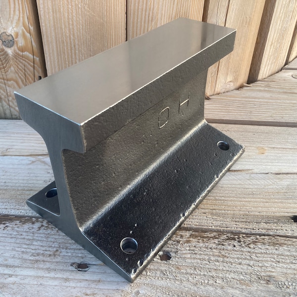 Knife makers anvil. With mounting holes.