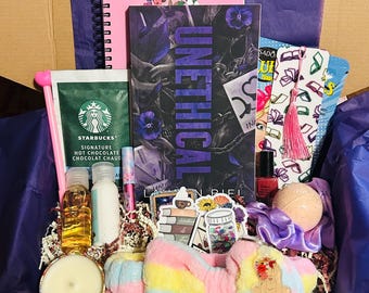 Paranormal Romance Book Box: Blind Date with a Book