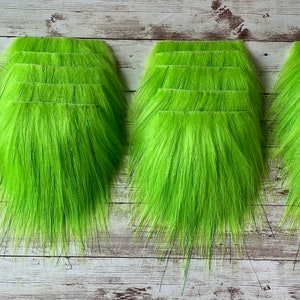 lime green beard with shiny tinsel, green gnome beards, faux fur beards,craft fur beards,faux fur crafts, gnome beards, pre-cut gnome beards