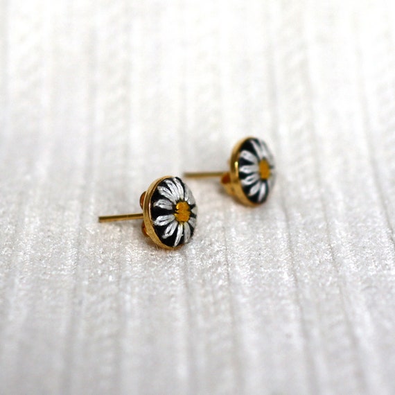 Pura vida sunflower earrings discount