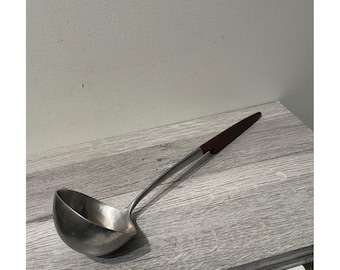 Ekco Eterna Canoe Muffin Forged Stainless Japan Ladle Brown Handle MCM 12"