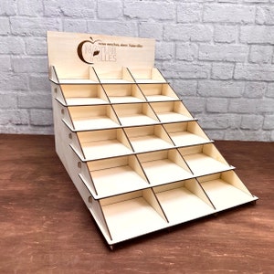personalisiertes Warendisplay Aufsteller aus Holz mit Logo und Wunschtext Werbemittel Warenpräsentation Theke Rezeption Snackbar Kosmetik