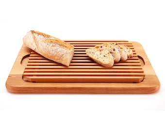 Tabla de cortar pan de madera de olivo con recogedor de migas