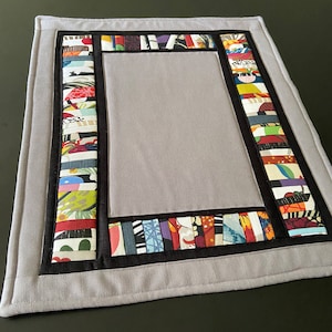 Tapete de patchwork acolchado hecho a mano, decoración de mesa con piezas coloridas