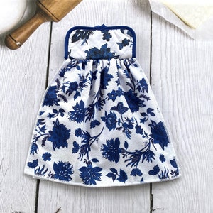 Dark Blue Wildflower Hanging Kitchen Towel: Oven Door Decor
