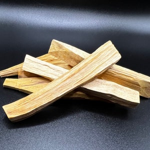 Palo Santo 4 Inch Sticks (3 pack)