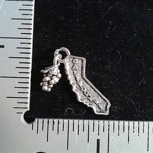 4  &quot;CALIFORNIA&quot; Charms. Antique Silver Plated. State of California .With Grapes.