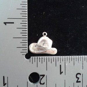 7 Cowboy Hat Charms. Matte Silver Finish. Pack of 7.
