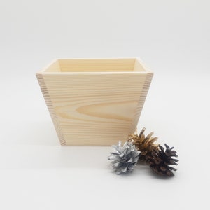 Pflanzkasten aus Holz | Pflanztopf aus Holz | Blumentopf aus Holz für den Innenbereich | Unvollendete Holzkiste | Blumentopf aus Kiefernholz | Decoupage | Hochzeitsdekoration