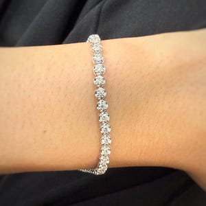 3.20Ct Diamond Tennis Bracelet: 18k White Gold Crown Set Jewelry