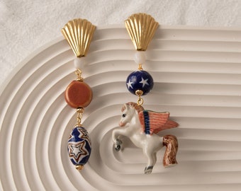 Pegasus-Ohrringe – mythischer handgefertigter Schmuck – einzigartige Geschenkidee – Fantasy-Ohrringe – skurrile Accessoires – süßes Kawaii – Fabelwesen