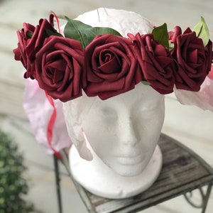 Red rose crown image 3